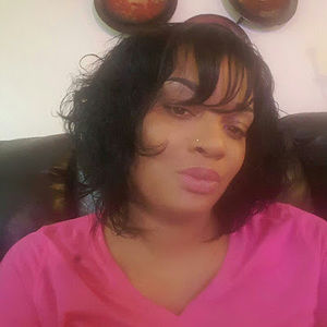 Meet your Posher, Candis